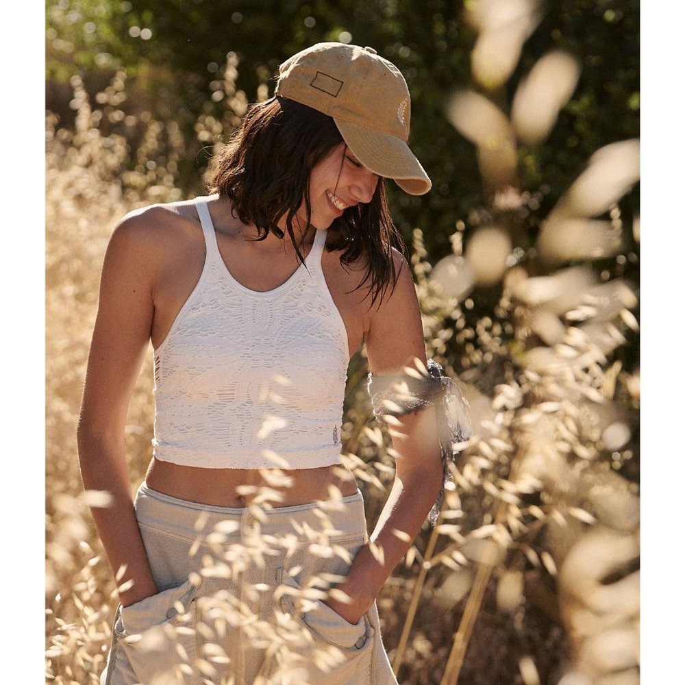 NWOT Happiness Runs Floral Crop Tank in Ivory - Picture 2 of 7
